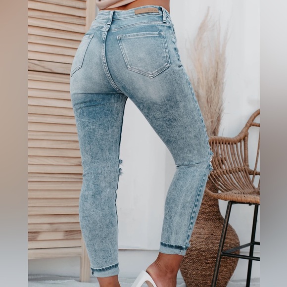 Cello High Rise Jeans - Picture 2 of 4